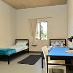 Single and Double Student Rooms with shower & toilet | Simeka Heights